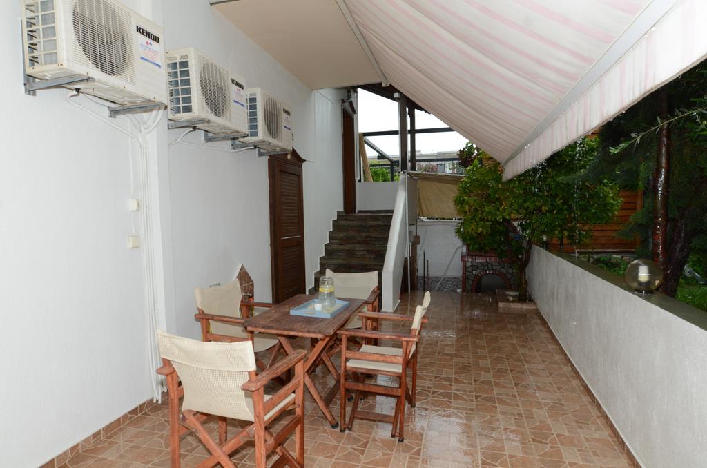 Nostos Rooms Ammouliani Exterior foto