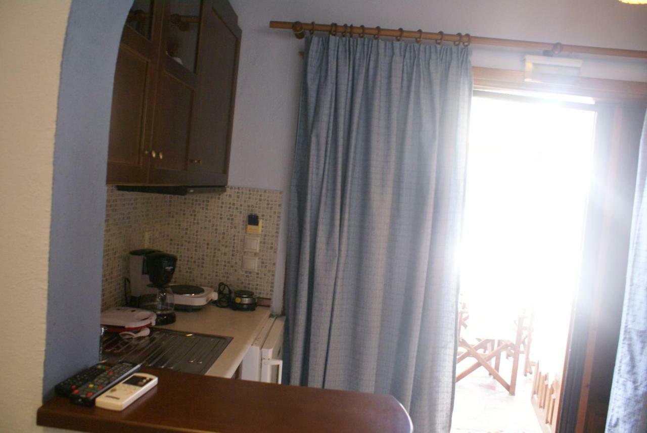 Nostos Rooms Ammouliani Exterior foto